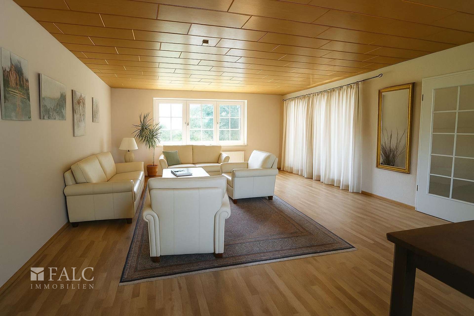 OG Wohnzimmer WG